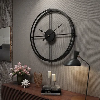 Kreatívne minimalistický železa nástenné hodiny obývacia izba kovové hodiny štúdia štúdia dekoratívne hodiny 60 CM